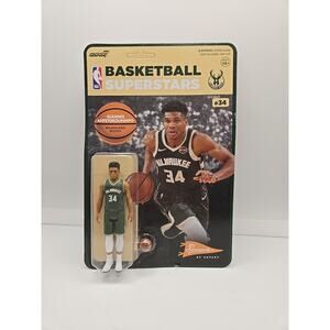 Super 7 NBA 2021-22 Milwaukee Bucks GIANNIS ANTETOKOUNMP Basketball Superstar